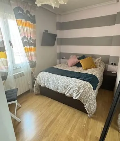Precioso Atico Con Garaje Gratis דירה