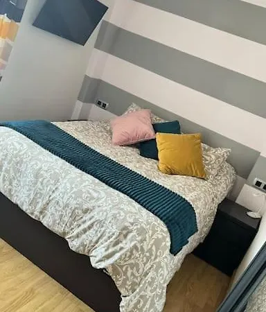 Precioso Atico Con Garaje Gratis דירה